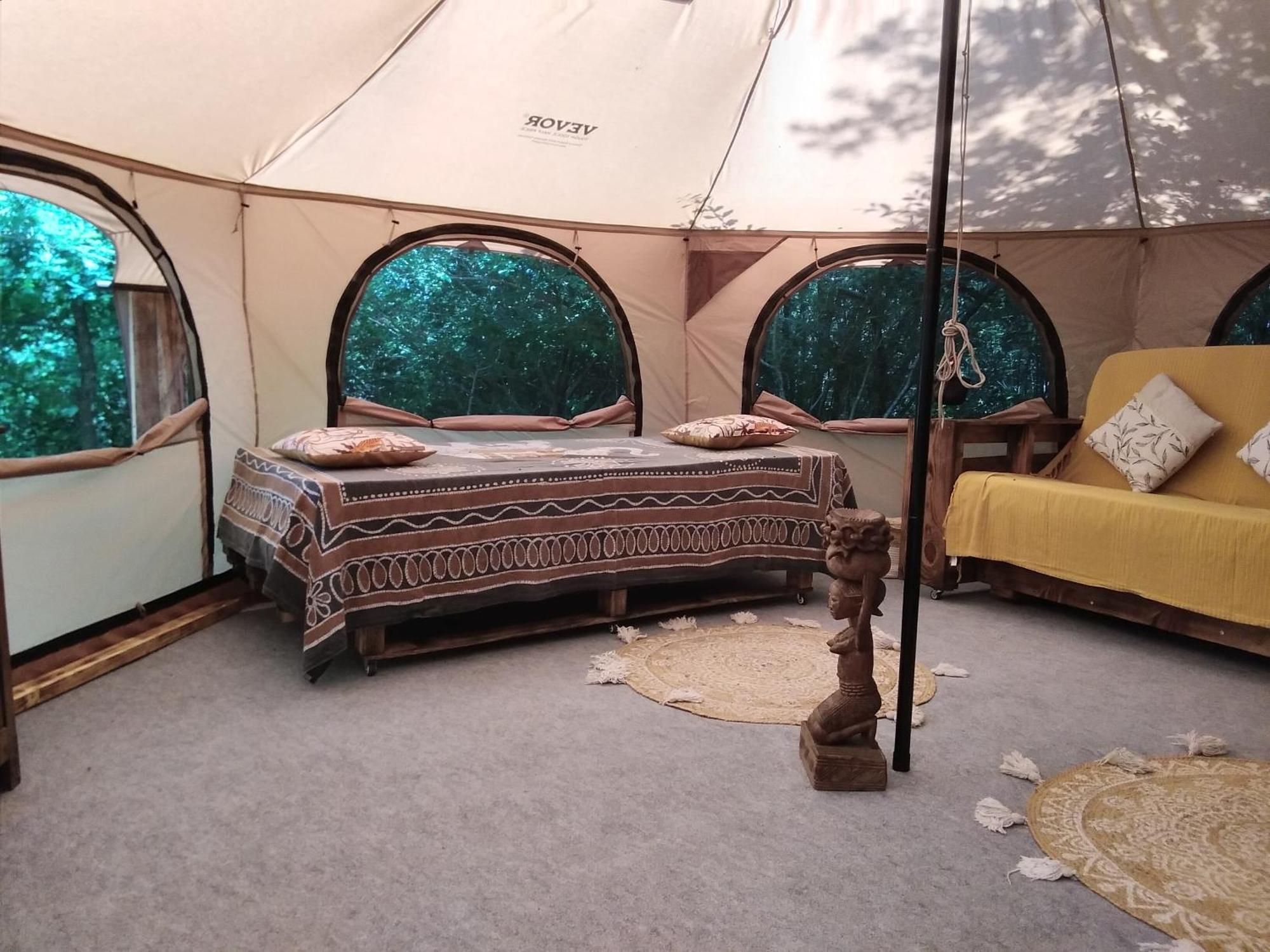 Tente Safari Lodge Dans Foret Luxuriante Vielle-Tursan Exterior foto